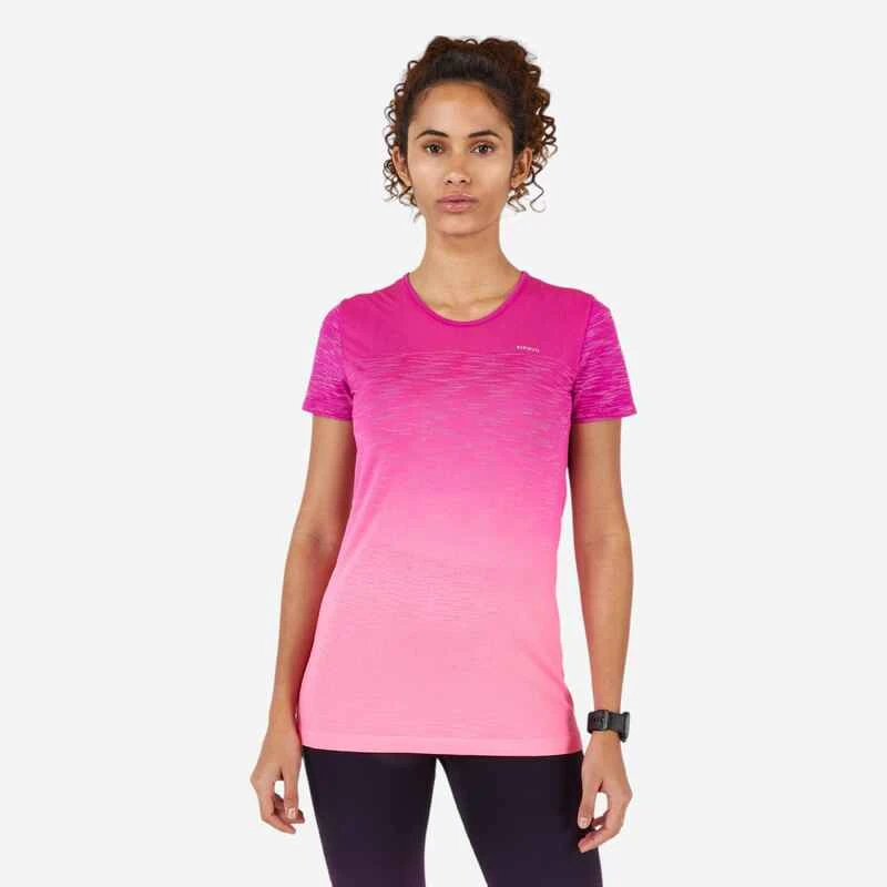 TEE SHIRT RUNNING FEMME RESPIRANT KIPRUN CARE ROUGE 11 TEE SHIRT RUNNING FEMME RESPIRANT KIPRUN CARE ROUGE – Image 9