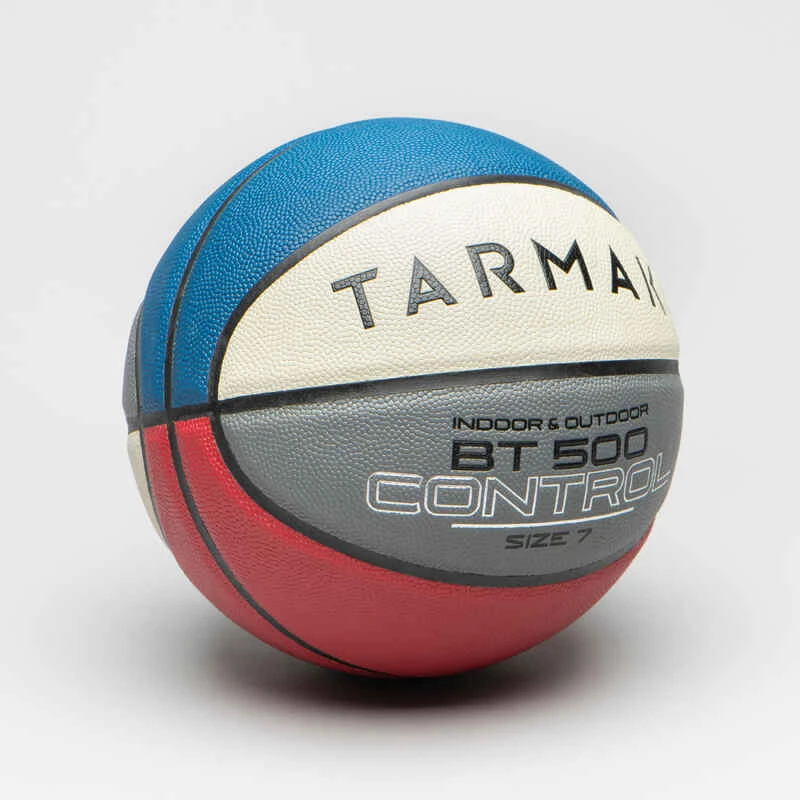 Ballon De Basketball Taille 7 - BT500 Bleu Blanc Rouge 6 Ballon De Basketball Taille 7 - BT500 Bleu Blanc Rouge – Image 4