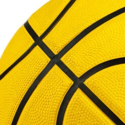 Ballon De Basket R100 De Taille 5 Jaune Jusqu'à 10 Ans Pour Débuter. -ProSportif Boutique ballon de basket r100 de taille 5 jaune jusqu a 10 ans pour debuter 4