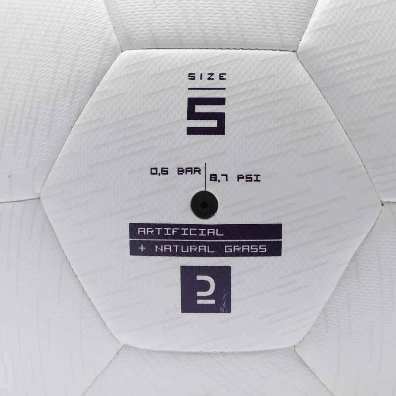 Kipsta BALLON DE FOOTBALL HYBRIDE F500 LIGHT TAILLE 5 BLANC 6 Kipsta BALLON DE FOOTBALL HYBRIDE F500 LIGHT TAILLE 5 BLANC – Image 4