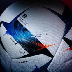 Kipsta BALLON DE FOOTBALL LIGUE 1 UBER EATS OFFICIEL MATCH BALL BLEU 2022 AVEC BOÎTE -ProSportif Boutique ballon de football ligue 1 uber eats officiel match ball bleu 2022 avec boite 10