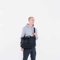 BESACE SAC A DOS MARCHE URBAINE - BACKENGER 22L NOIR -ProSportif Boutique besace sac a dos marche urbaine backenger 20l noir 3