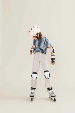 Casque Roller Skateboard Trottinette MF500 Bridal Pink -ProSportif Boutique casque roller skateboard trottinette mf500 noir bleu 13