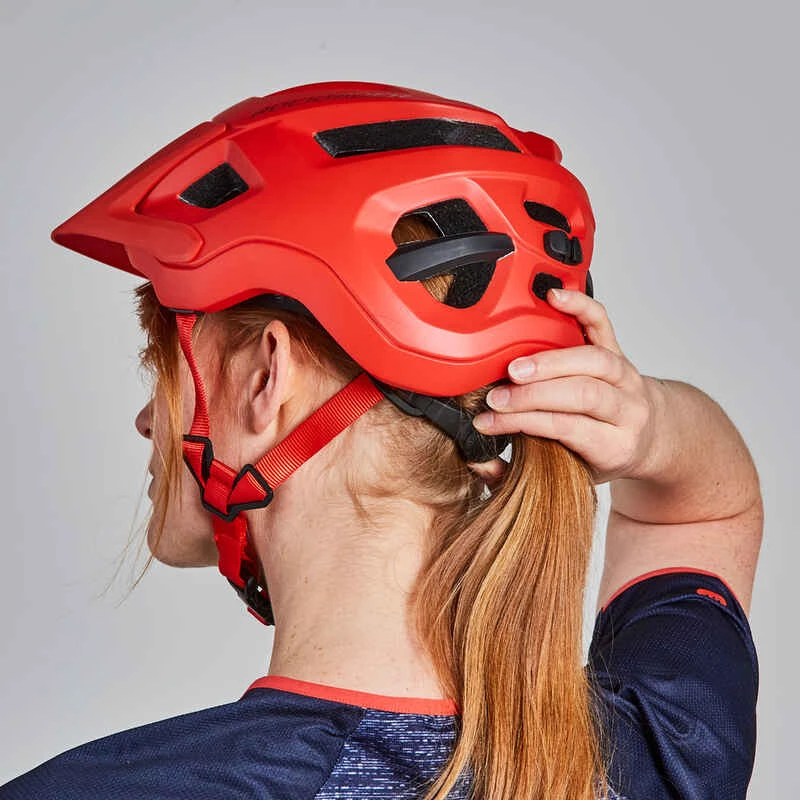 Rockrider CASQUE VÉLO VTT ST 500 ROUGE 11 Rockrider CASQUE VÉLO VTT ST 500 ROUGE – Image 9