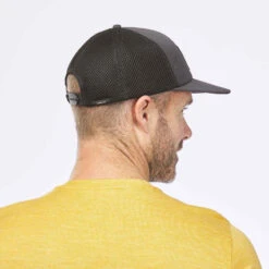 Casquette TRAVEL 500 Compact Gris Foncé -ProSportif Boutique casquette de trekking voyage travel 500 compact camel 2