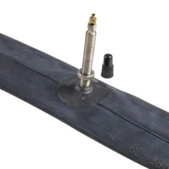 Decathlon CHAMBRE A AIR 29x1,9/2,5 VALVE PRESTA 48 MM -ProSportif Boutique chambre a air 29x19slash25 valve presta 48 mm 4