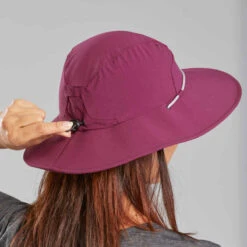 CHAPEAU TREKKING ANTI-UV FEMME - MT500 - VIOLET 7 CHAPEAU TREKKING ANTI-UV FEMME - MT500 - VIOLET -ProSportif Boutique chapeau de trekking montagne anti uv trek 500 violet femme 2