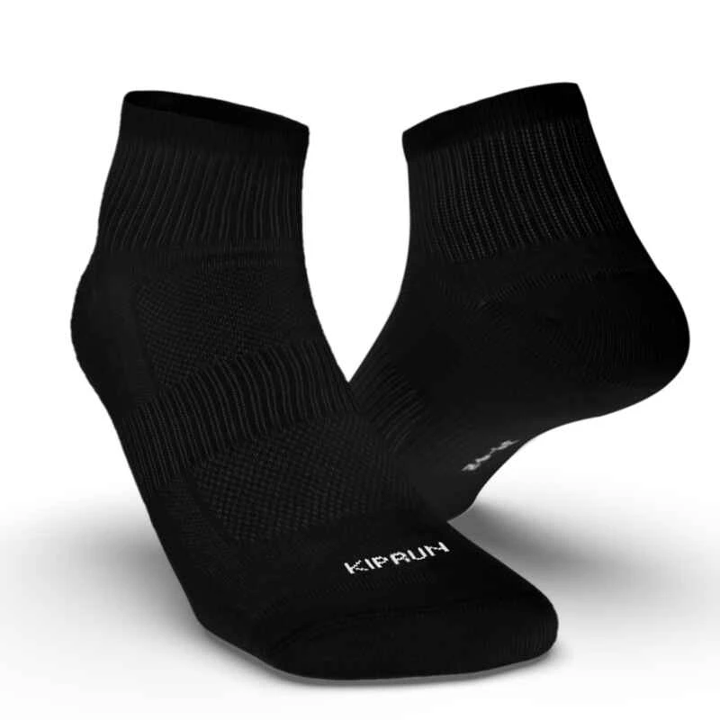 CHAUSSETTES DE RUNNING RUN100 NOIRE X3. 3 CHAUSSETTES DE RUNNING RUN100 NOIRE X3.