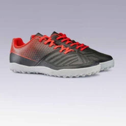 Kipsta Chaussure De Football Terrain Dur Agility 100 TURF TF Noire Rouge -ProSportif Boutique chaussure de football terrain dur agility 100 hg noire rouge 12