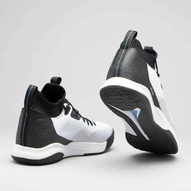 Chaussures De Basketball Femme - FAST 500 W Blanc Noir 5 Chaussures De Basketball Femme - FAST 500 W Blanc Noir – Image 3