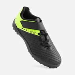 Kipsta CHAUSSURES DE FOOTBALL ENFANT A SCRATCH 100 EASY TURF TF NOIR ET JAUNE -ProSportif Boutique chaussures de football enfant a scratch 100 easy turf tf noir et jaune 3