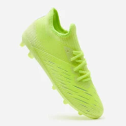 Kipsta CHAUSSURES DE FOOTBALL ENFANT A LACETS CLR FG NEON JAUNE -ProSportif Boutique chaussures de football enfant clr 900 fg terrain sec herbe ou synthetique orange 2