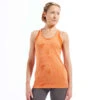 DEBARDEUR YOGA DYNAMQIUE FEMME SANS COUTURES JACQUARD ORANGE 2 DEBARDEUR YOGA DYNAMQIUE FEMME SANS COUTURES JACQUARD ORANGE -ProSportif Boutique debardeur yoga dynamique femme sans coutures noir
