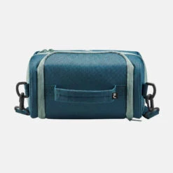 Quechua Lunch Box 100 Isotherme 4,4 Litres - 2 Boîtes Alimentaires Comprises -ProSportif Boutique glaciere lunch box mh500 randonnee avec 2 boites alimentaires 44 litres bleu 3