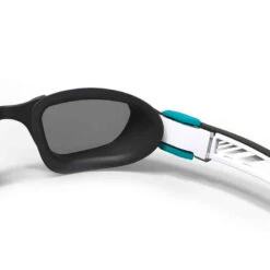 Lunettes De Natation - TURN Taille S - Verres Fumés - Blanc / Noir / Turquoise -ProSportif Boutique lunettes de natation turn taille s verres fumes blanc slash noir slash turquoise 5