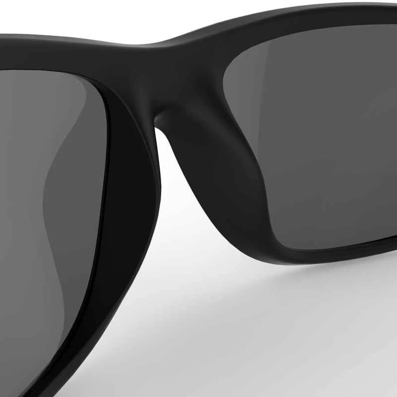 Tribord Lunettes De Soleil Voile Adulte 300 Noir, Flottantes, Polarisantes Catégorie 3 8 Tribord Lunettes De Soleil Voile Adulte 300 Noir, Flottantes, Polarisantes Catégorie 3 – Image 6