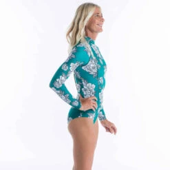 Maillot 1 Pièce Manches Longues Dani PEONY Avec Back Zip 18 Maillot 1 Pièce Manches Longues Dani PEONY Avec Back Zip -ProSportif Boutique maillot 1 piece manches longues dani foamy back zip 4