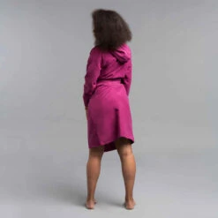 Peignoir De Bain Femme Microfibre Compact Violet -ProSportif Boutique peignoir de bain a capuche microfibre compact femme violet 3