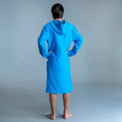 PEIGNOIR DE BAIN ENFANT COMPACT BLEU CLAIR -ProSportif Boutique peignoir de bain enfant compact bleu 3