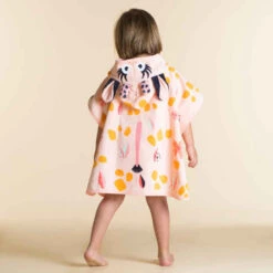 Poncho De Bain Coton Bébé - Girafe Blanc Rose -ProSportif Boutique poncho bebe slash enfant blanc rose avec capuche imprime girafe 3