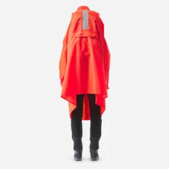 Quechua Poncho De Pluie De Randonnée - MT900 - 75L - Rouge - S/M 11 Quechua Poncho De Pluie De Randonnée - MT900 - 75L - Rouge - S/M -ProSportif Boutique poncho pluie de randonnee forclaz 75 rouge taille sslashm 3