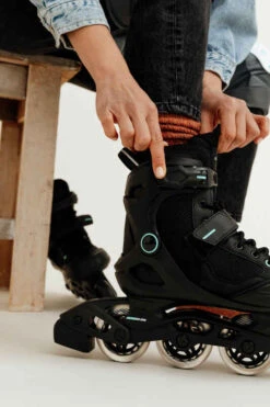 Roller Fitness Adulte FIT100 Noir Mint -ProSportif Boutique roller fitness femme fit100 gris peppermint 12