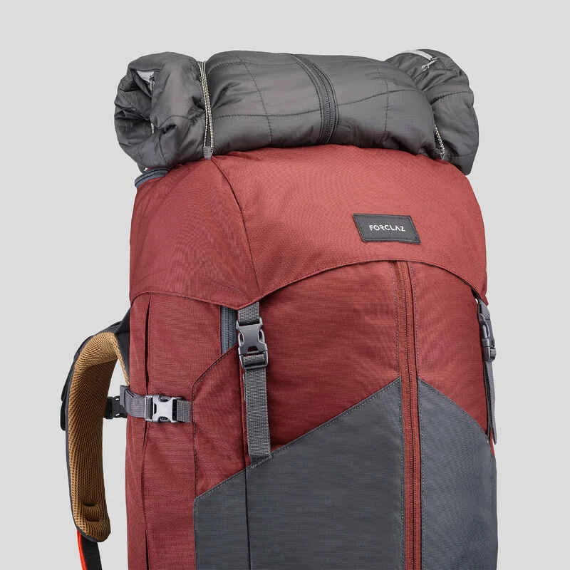 Sac à Dos De Trekking Homme 70 L - MT100 EASYFIT 14 Sac à Dos De Trekking Homme 70 L - MT100 EASYFIT – Image 12