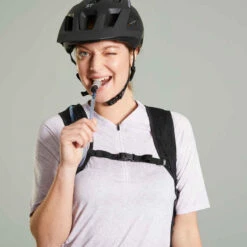 Rockrider SAC À DOS HYDRATATION VTT EXPLORE 7L/2L Eau ROUGE -ProSportif Boutique sac a dos hydratation vtt explore 7lslash2l eau rouge 14