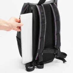 Kipsta Sac à Dos 25L - URBAN Noir Reflets 22 Kipsta Sac à Dos 25L - URBAN Noir Reflets -ProSportif Boutique sac a dos sport intensif 25 litres bleu marine 7