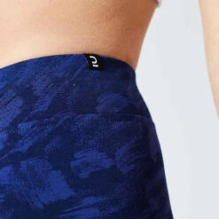 Short Cycliste Fitness Femme - 500 Imprimé Bleu Marine 11 Short Cycliste Fitness Femme - 500 Imprimé Bleu Marine -ProSportif Boutique short cycliste fitness femme 500 imprime bleu marine 3