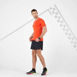 SHORT RUNNING HOMME LEGER KIPRUN LIGHT NOIR -ProSportif Boutique short running homme leger kiprun light noir 1