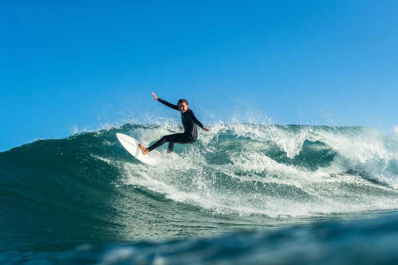 SHORTBOARD 900 6'1" 33L - Livré Avec 3 Ailerons FCS2 4 SHORTBOARD 900 6'1" 33L - Livré Avec 3 Ailerons FCS2 – Image 2