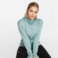 Kalenji Sweat Running à Capuche Femme - Warm Vert -ProSportif Boutique sweat capuche running run warm noir femme 3
