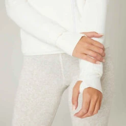 Sweat Zippé Fitness Femme - 500 Spacer Blanc Cassé -ProSportif Boutique sweat zippe fitness poches zippees blanc casse 4