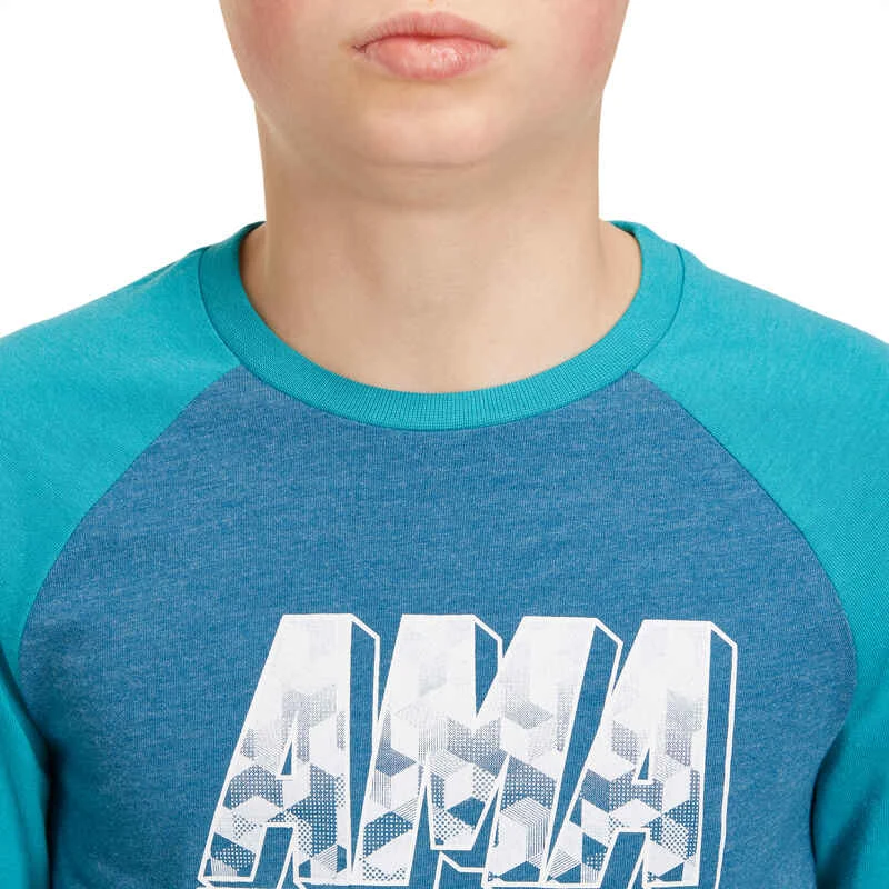 T-Shirt 500 Manches Longues Gym Garçon Imprimé Bleu Pétrole 8 T-Shirt 500 Manches Longues Gym Garçon Imprimé Bleu Pétrole – Image 6