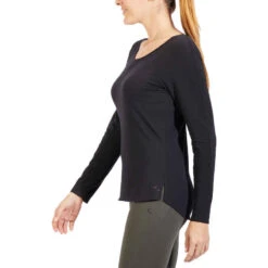T-Shirt 900 Manches Longues Gym & Pilates Femme Noir 22 T-Shirt 900 Manches Longues Gym & Pilates Femme Noir -ProSportif Boutique t shirt 900 manches longues gym pilates femme kaki 5