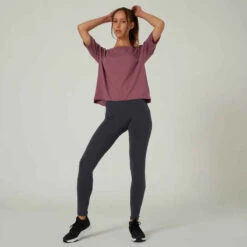 T-shirt Loose Fitness Femme - 520 Violet Raisin -ProSportif Boutique t shirt fitness manches courtes large col rond coton femme 520 loose raisin 2