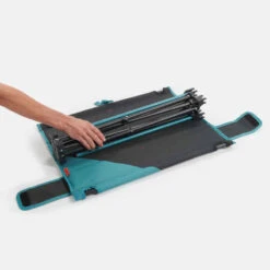 Quechua TABLE BASSE PLIANTE DE CAMPING MH100 Grise -ProSportif Boutique table basse pliante de camping mh100 grise 10