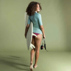 Tee Shirt Anti Uv Surf Top 100 Manches Courtes Femme Kaki Clair -ProSportif Boutique tee shirt anti uv surf top 100 manches courtes femme rose 7