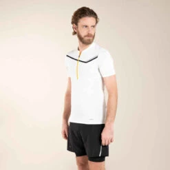TEE SHIRT DE TRAIL RUNNING MANCHES COURTES ZIP HOMME BLANC -ProSportif Boutique tee shirt manches courtes trail running noir homme 2