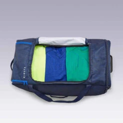 Kipsta Valise 105L - ESSENTIAL Bleue -ProSportif Boutique valise essentiel 105l bleue marine 10
