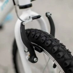 BTWIN VELO 16 POUCES 4-6 ANS 100 INUIT -ProSportif Boutique velo 16 pouces 45 6 ans 100 inuit 4