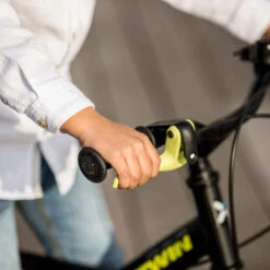 BTWIN VELO 16 POUCES 4-6 ANS 500 DARK HERO -ProSportif Boutique velo 16 pouces 45 6 ans 500 dark hero 2