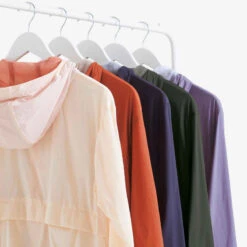 Kalenji Veste Running Coupe Vent Femme - Wind Breath Kaki -ProSportif Boutique veste coupe vent femme de running kaki 3